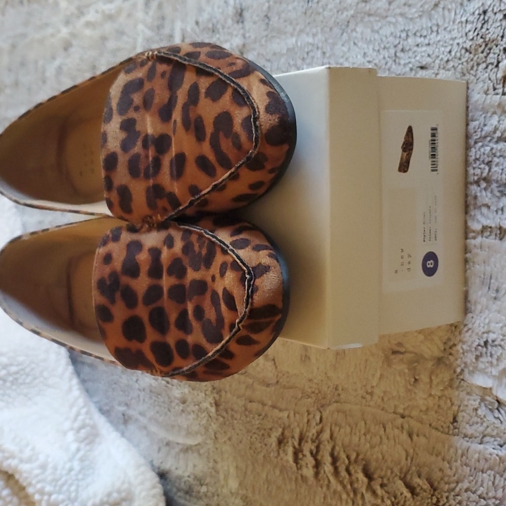 Leopard Flats